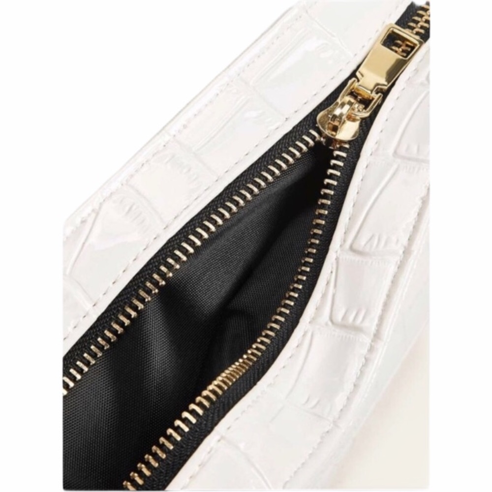 White Croc embossed baguette bag - Picture 3 of 5